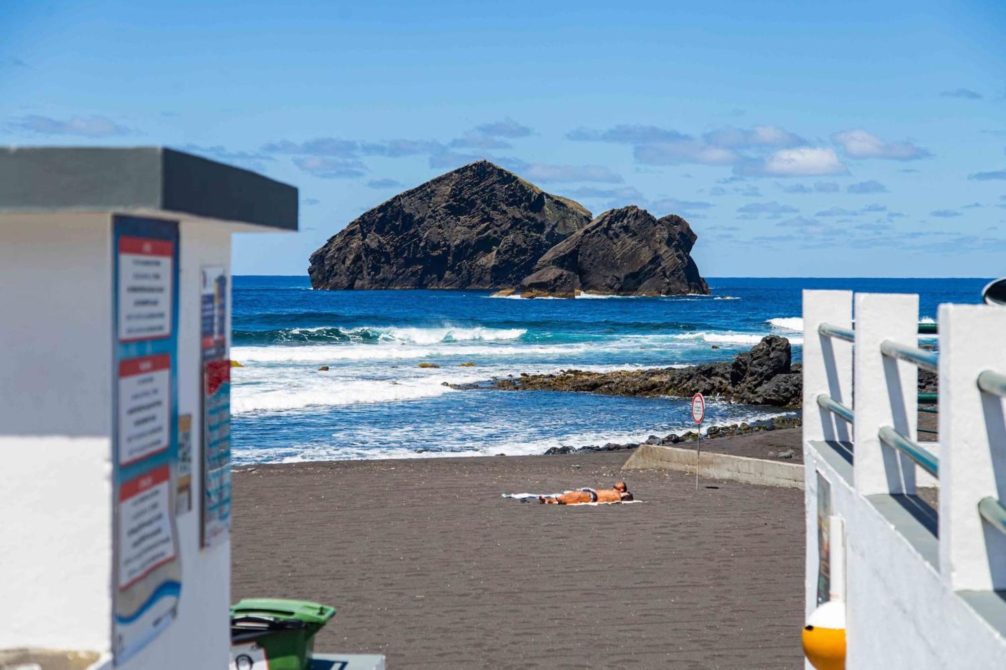 Mosteiros Beach House Exteriér fotografie