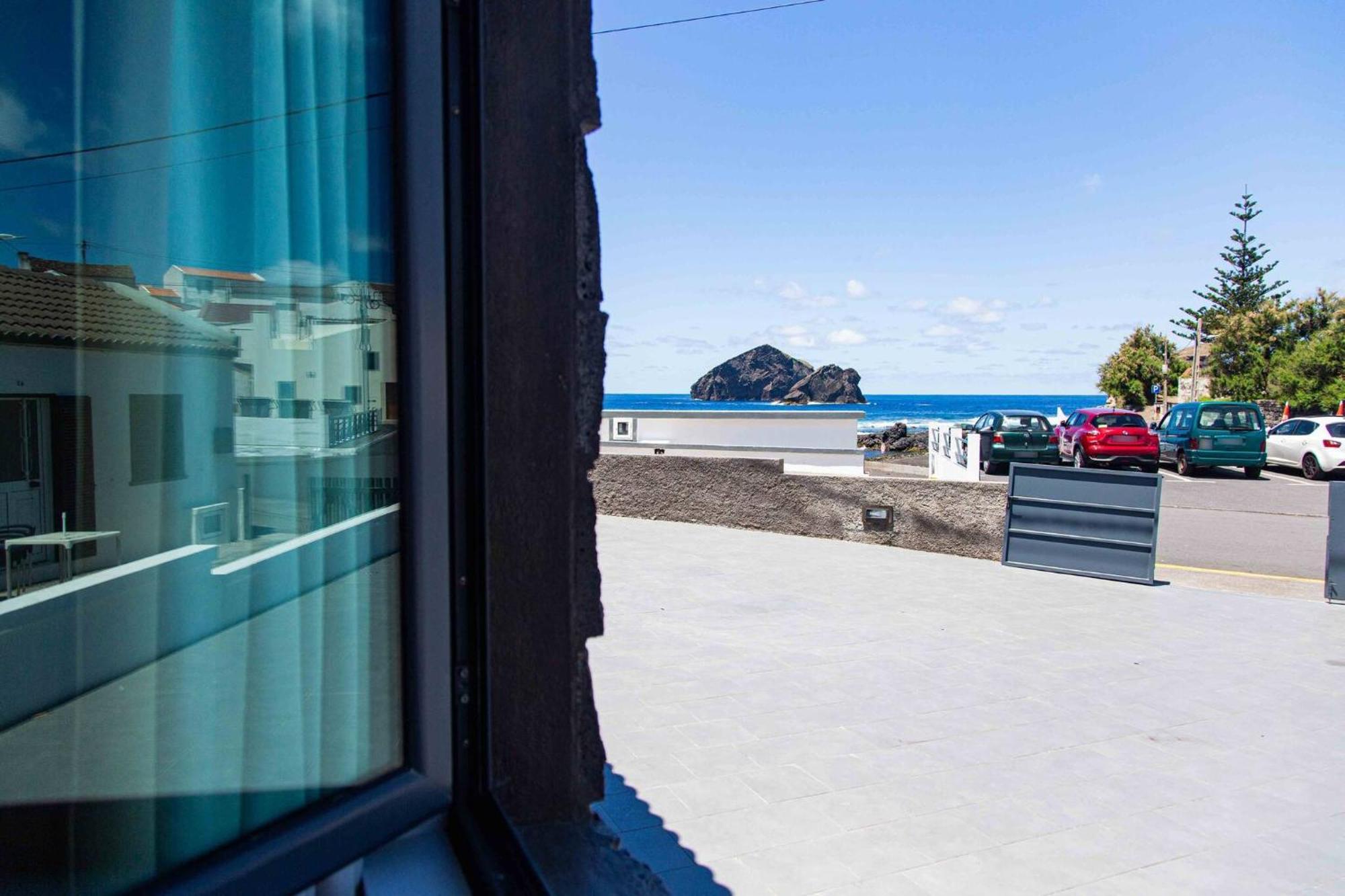 Mosteiros Beach House Exteriér fotografie