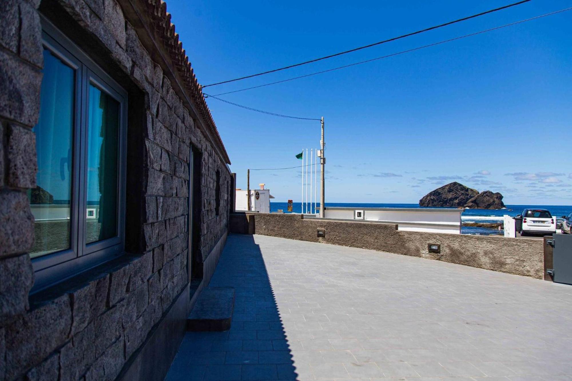 Mosteiros Beach House Exteriér fotografie
