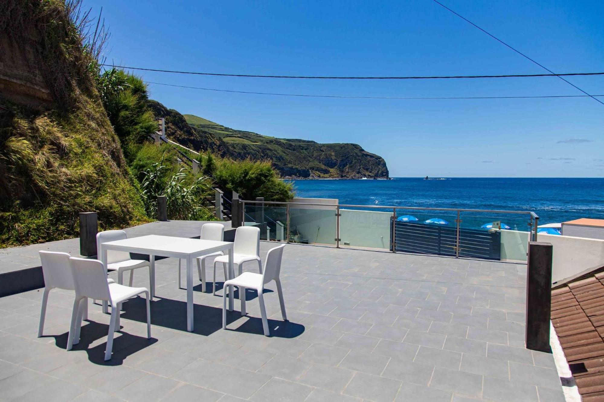 Mosteiros Beach House Exteriér fotografie